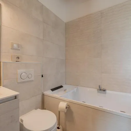 Luxury Mountain Pool Sauna Cinema * 霞慕尼